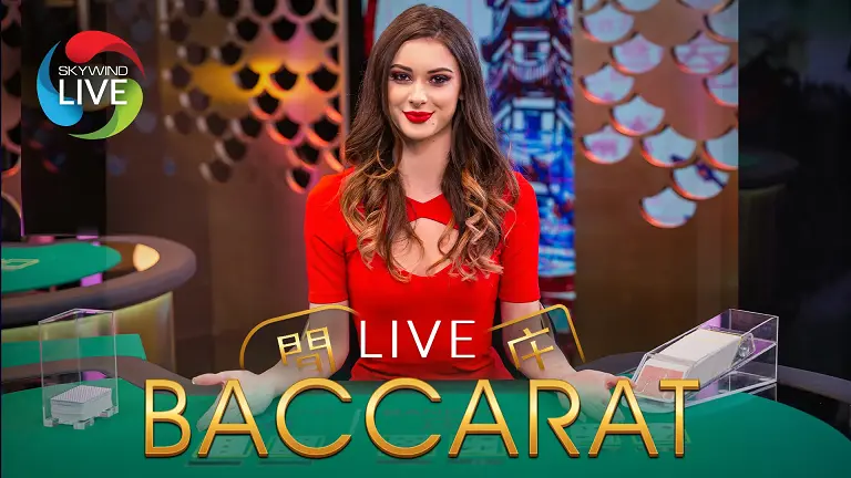 Cô gái chia bài xinh đẹp, nóng bỏng trên luồng trực tiếp baccarat
